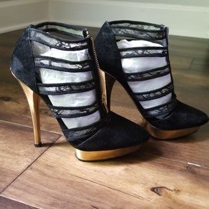 Faux Suede Lace Ankle Bootie- Black/Gold